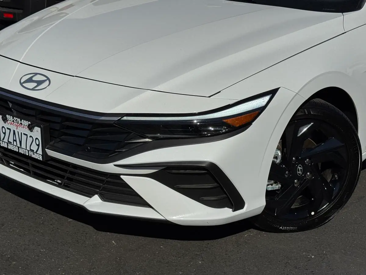 2026 Hyundai Elantra SEL Sport