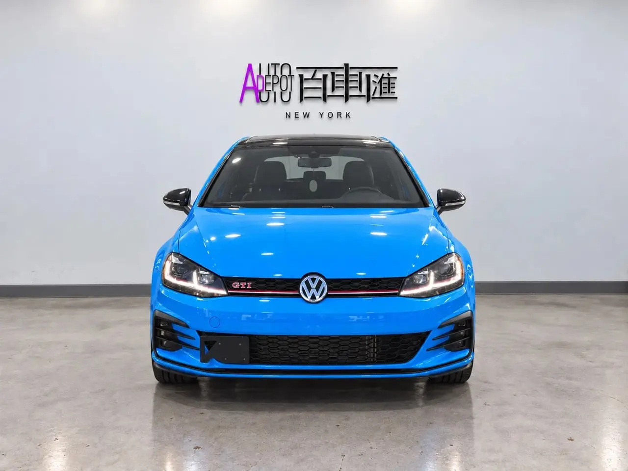 2021 Volkswagen Golf GTI SE Hatchback