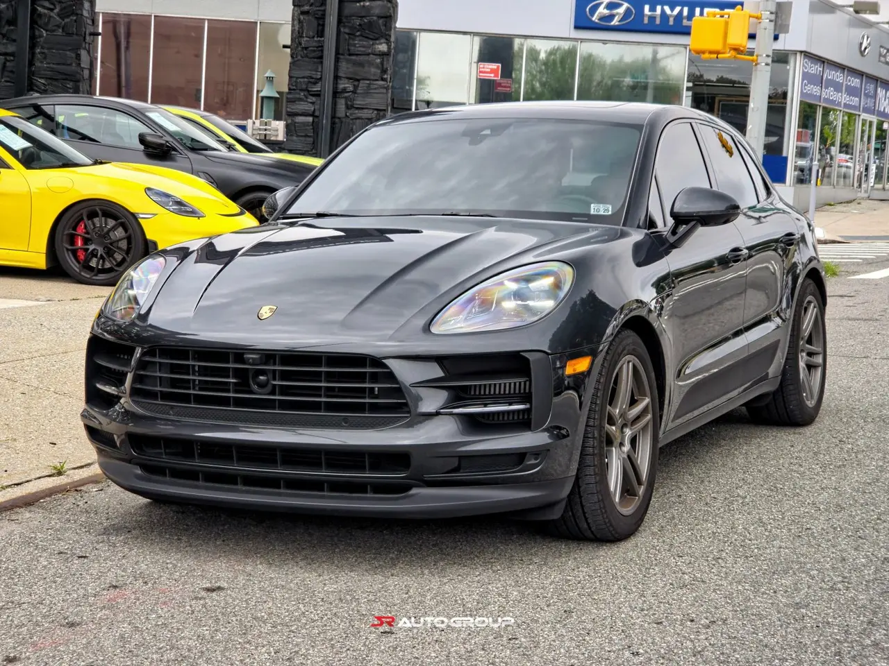2020 Porsche Macan S