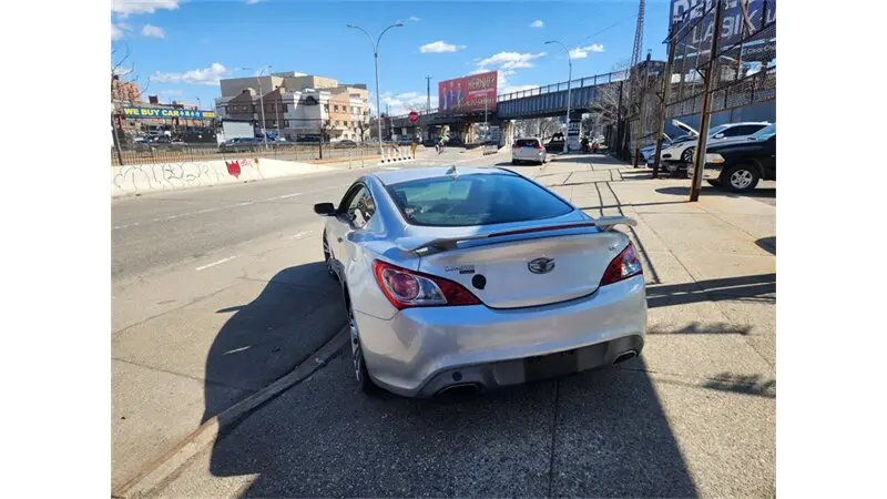 2011 現代 Genesis Coupe 3.8L R-Spec