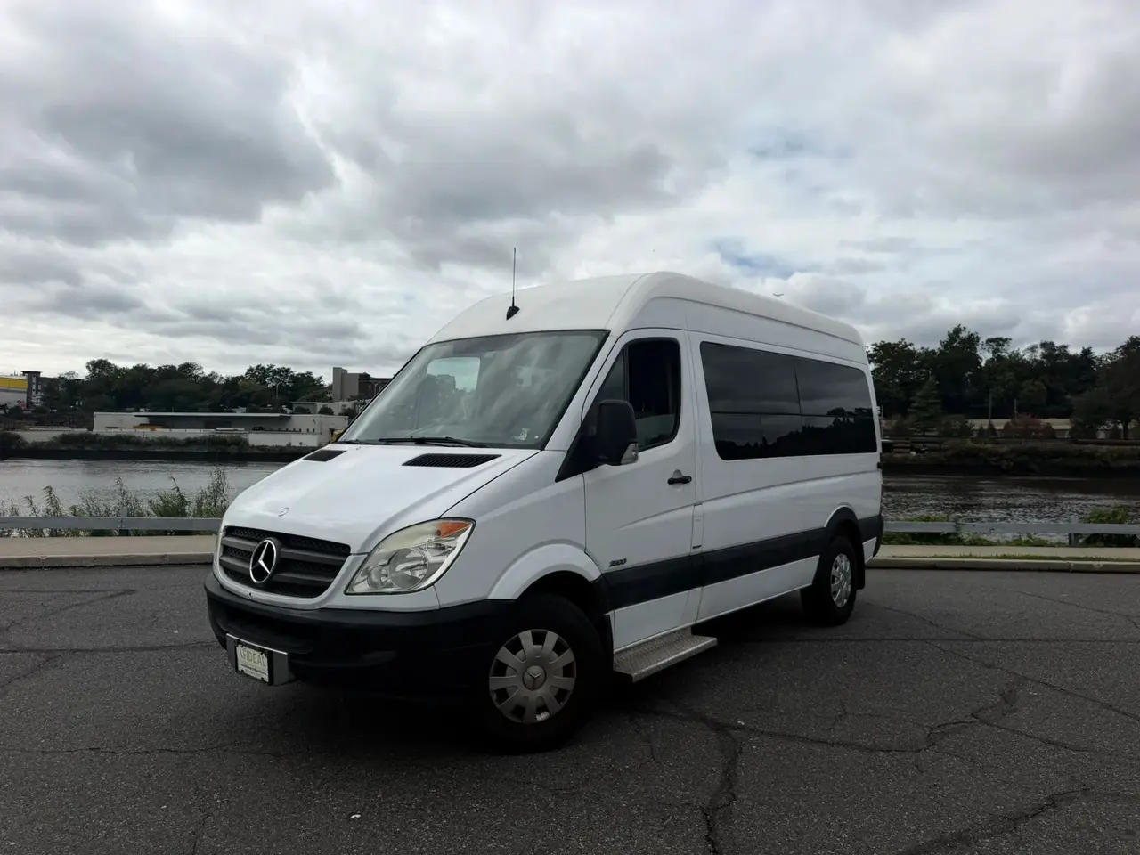 2010 Mercedes-Benz Sprinter 2500 Cargo High Roof W/144 WB