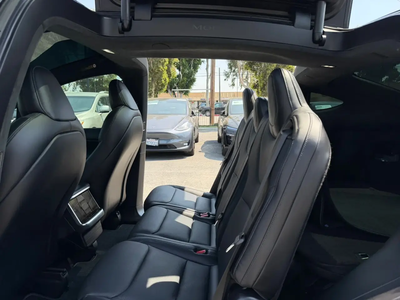 2024 Tesla Model X Standard