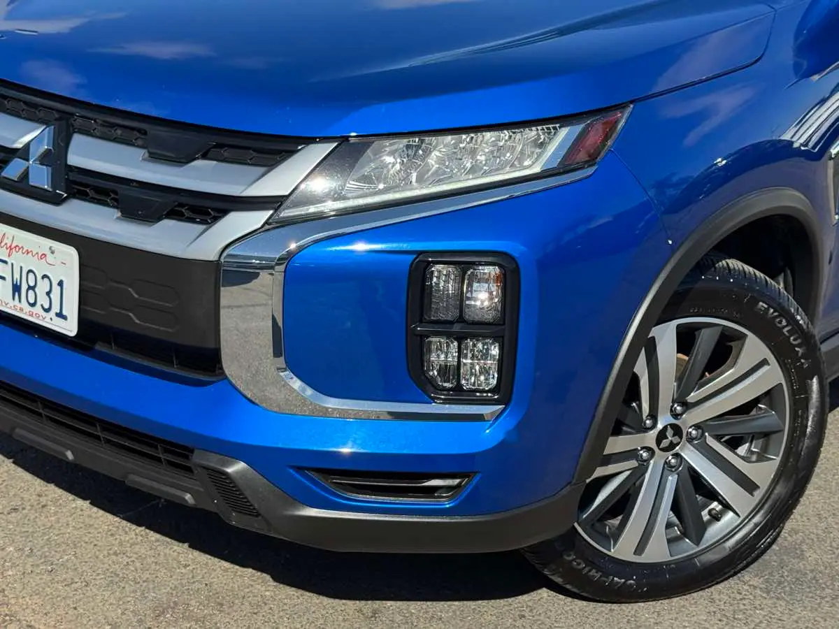 2024 Mitsubishi Outlander Sport S
