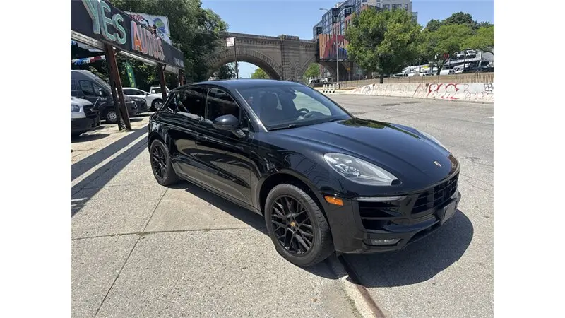 2017 Porsche Macan GTS