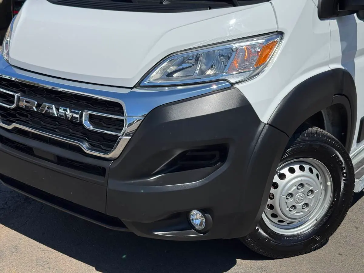 2025 Ram ProMaster Cargo Tradesman 2500 Low Roof 136" WB