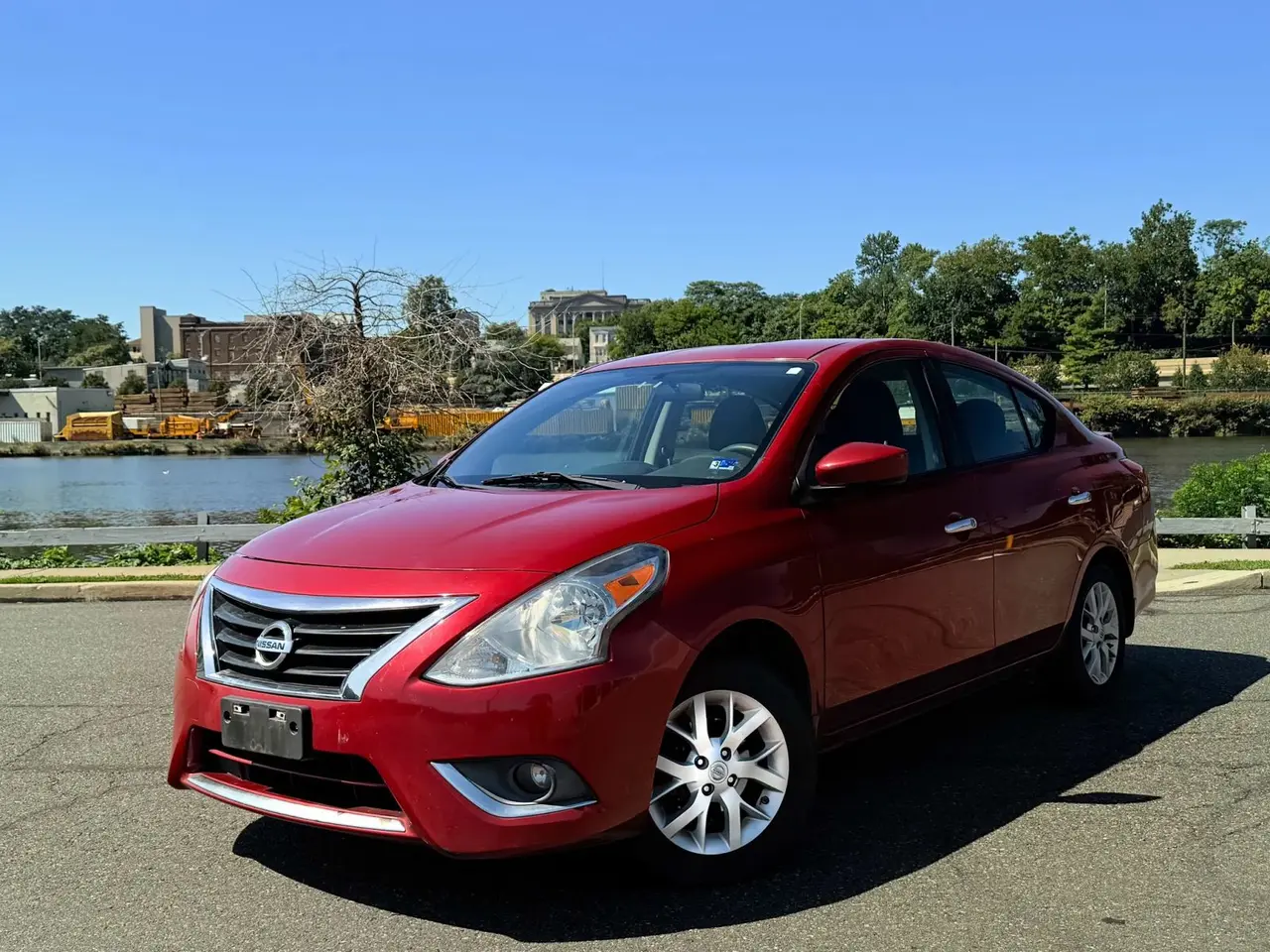 2015 Nissan Versa SV